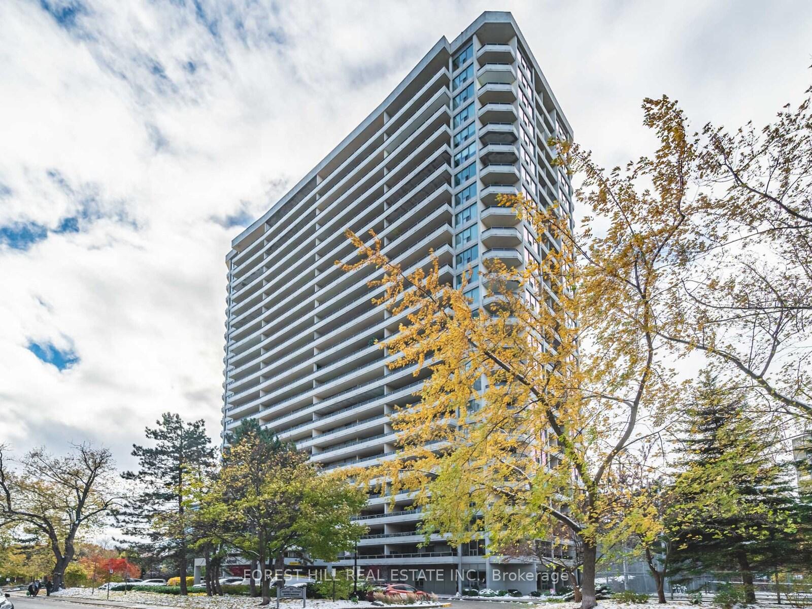 50-quebec-avenue-toronto-ontario-w12550224