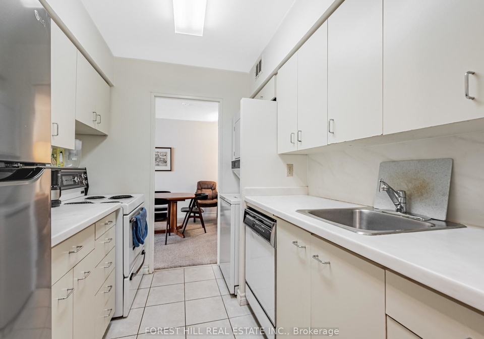 50-quebec-avenue-toronto-ontario-w12550224