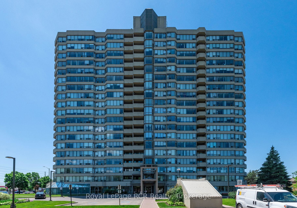 700-constellation-drive-mississauga-ontario-w12550226