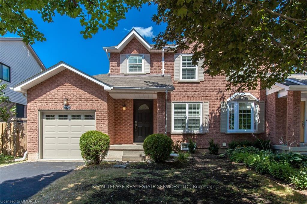237-ross-lane-oakville-ontario-w12550614