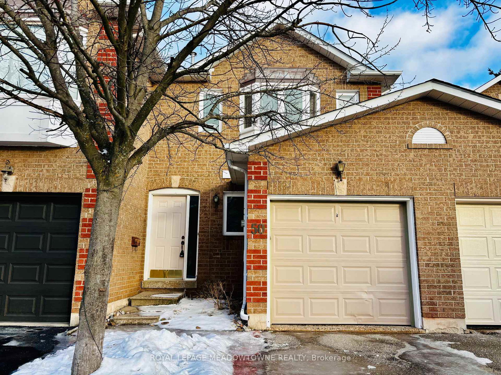 1240-westview-terrace-oakville-ontario-w12550800