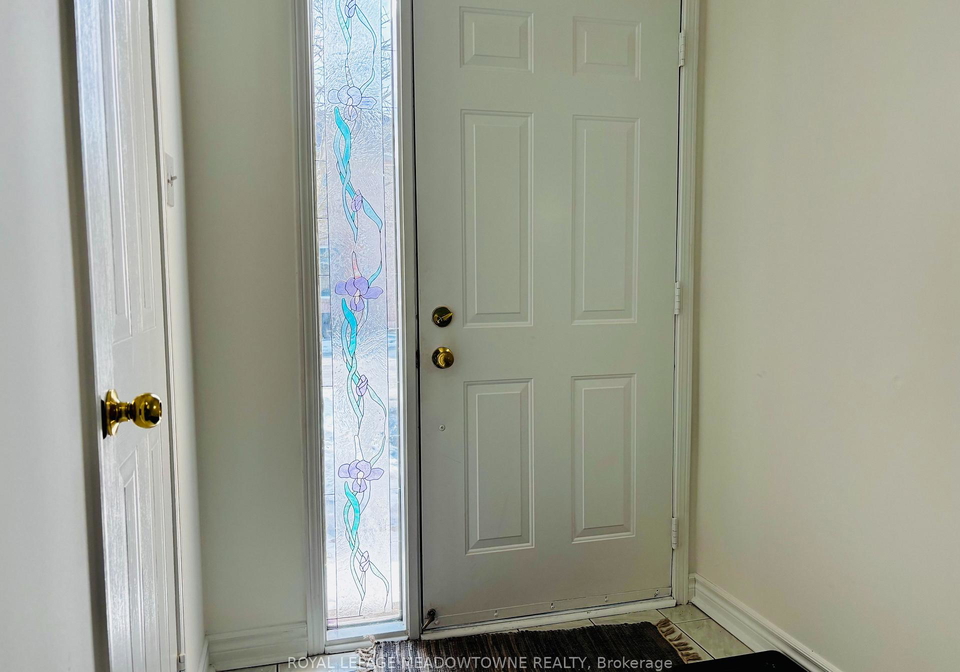 1240-westview-terrace-oakville-ontario-w12550800