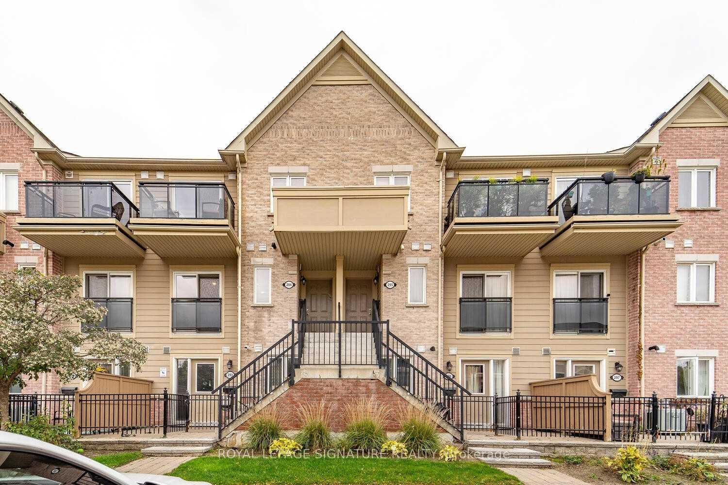 4975-southampton-drive-mississauga-ontario-w12550876