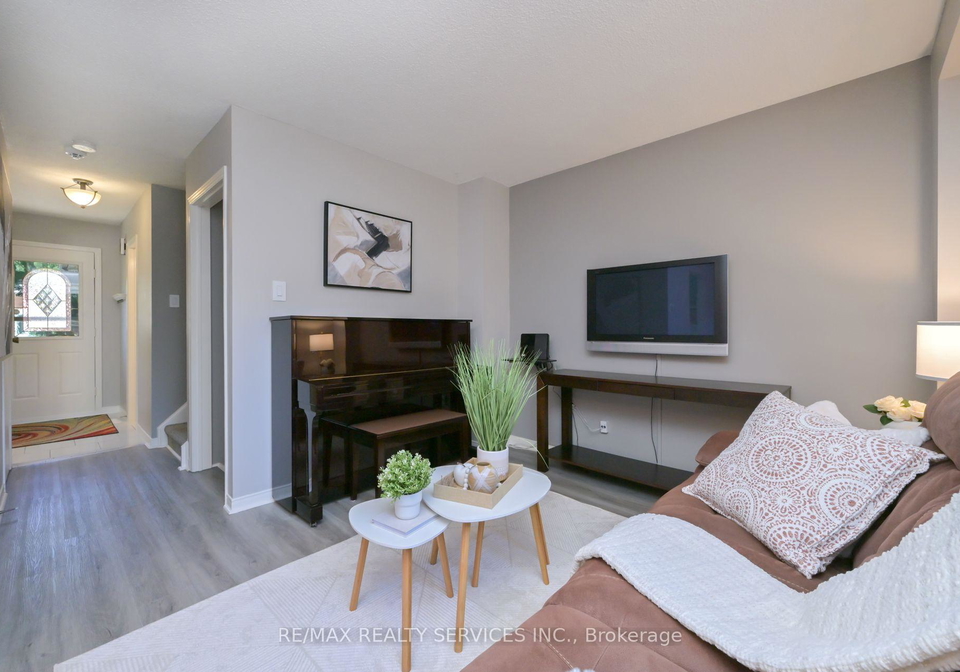 8-oleander-crescent-brampton-ontario-w12550926