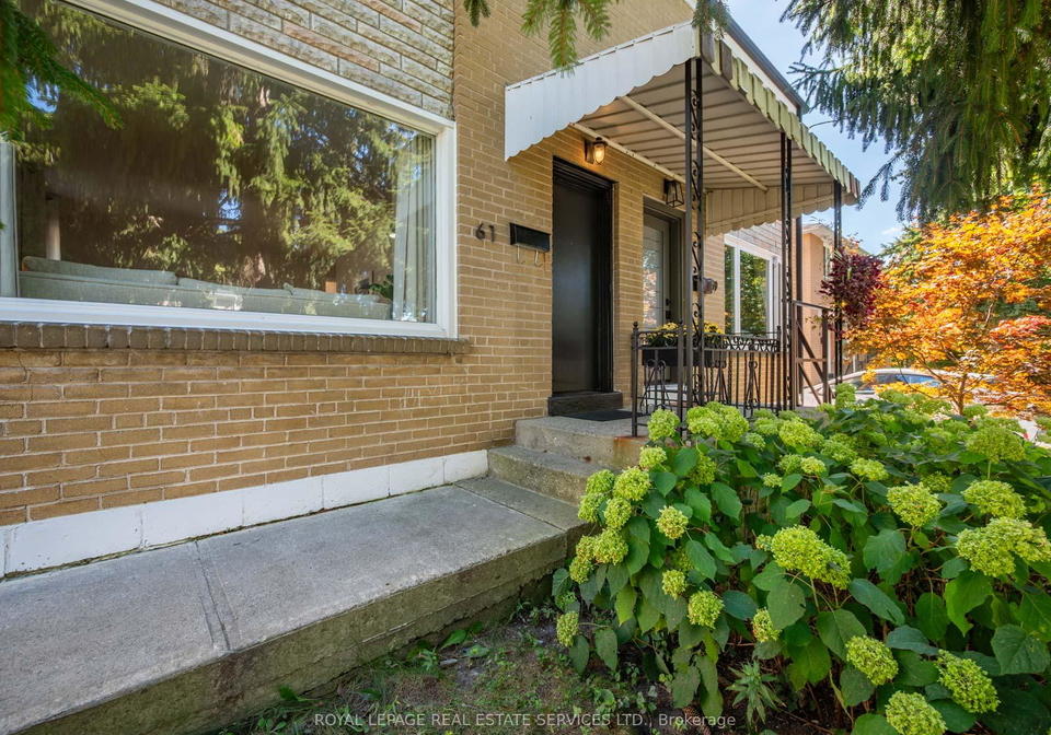 61-skylark-road-toronto-ontario-w12550996