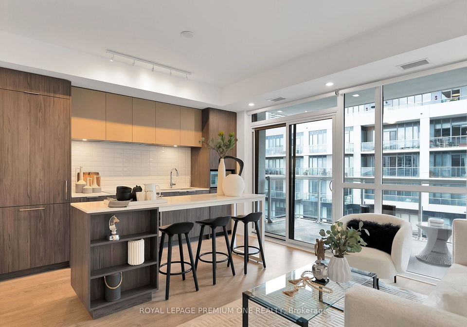 65-annie-craig-drive-etobicoke-ontario-w12551006