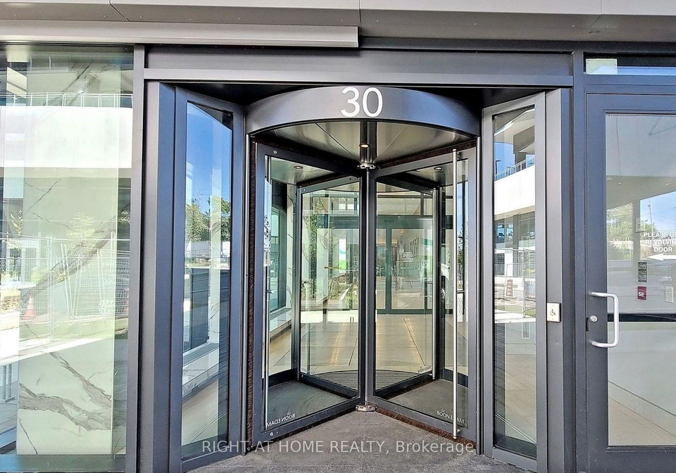 30-shore-breeze-drive-etobicoke-ontario-w12551168