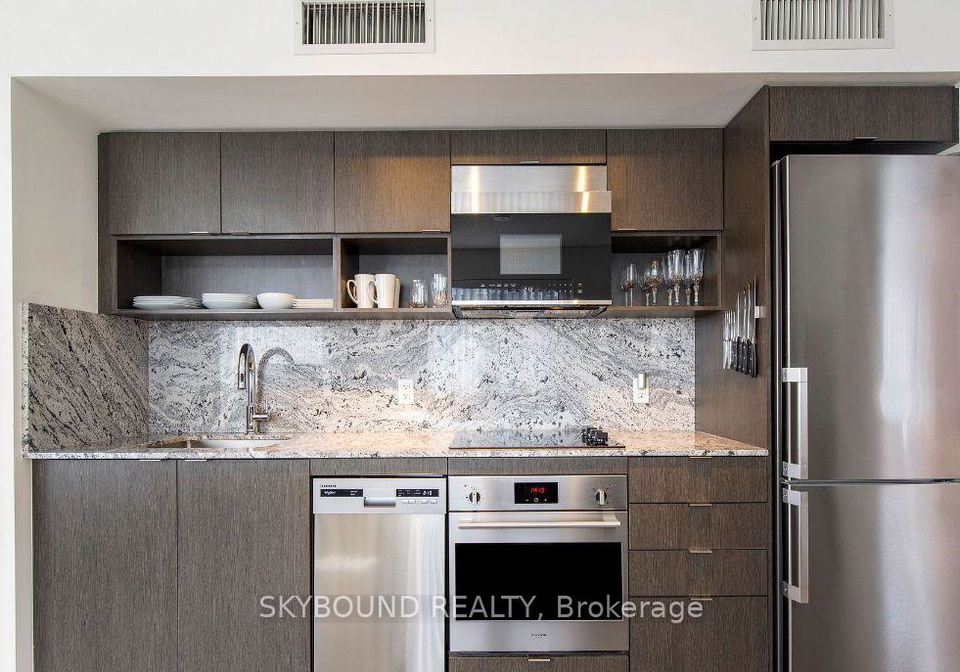 9-mabelle-avenue-etobicoke-ontario-w12552226