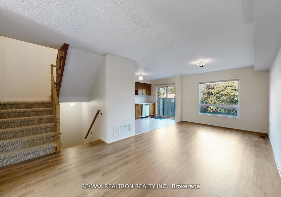 427-ravineview-way-oakville-ontario-w12552648