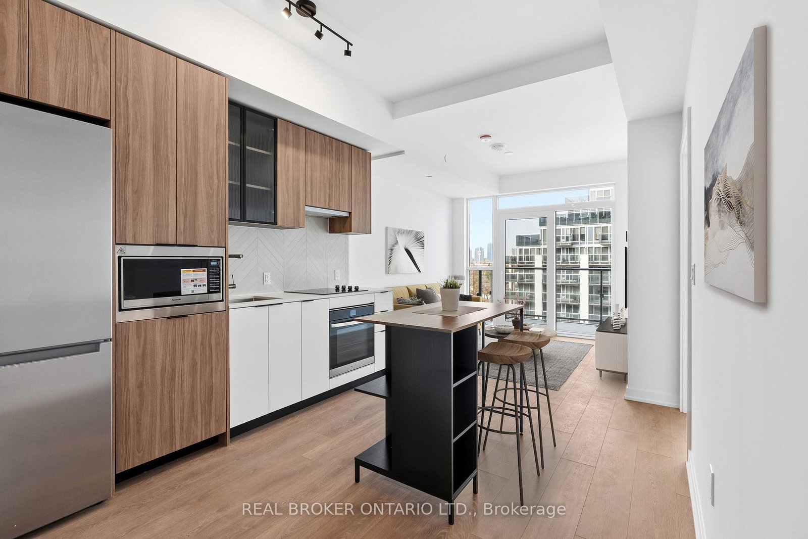 1037-the-queensway-etobicoke-ontario-w12552758