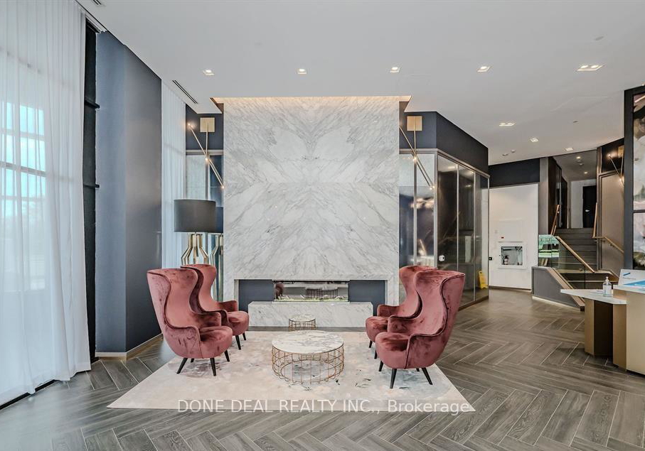 405-dundas-street-w-oakville-ontario-w12553344