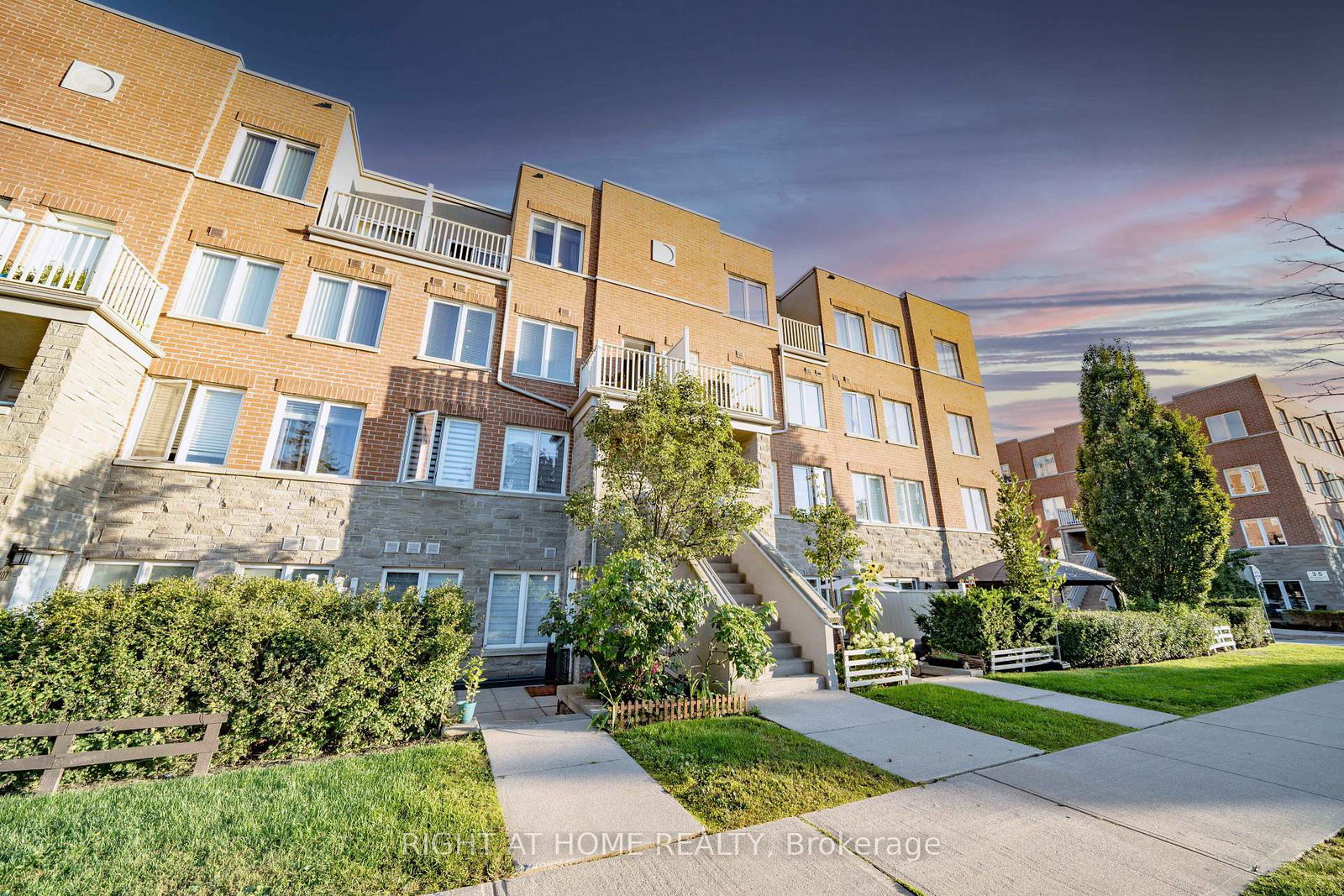 25-richgrove-drive-etobicoke-ontario-w12553434