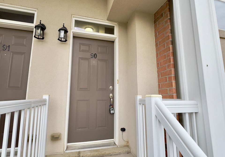 1380-costigan-road-milton-ontario-w12553504