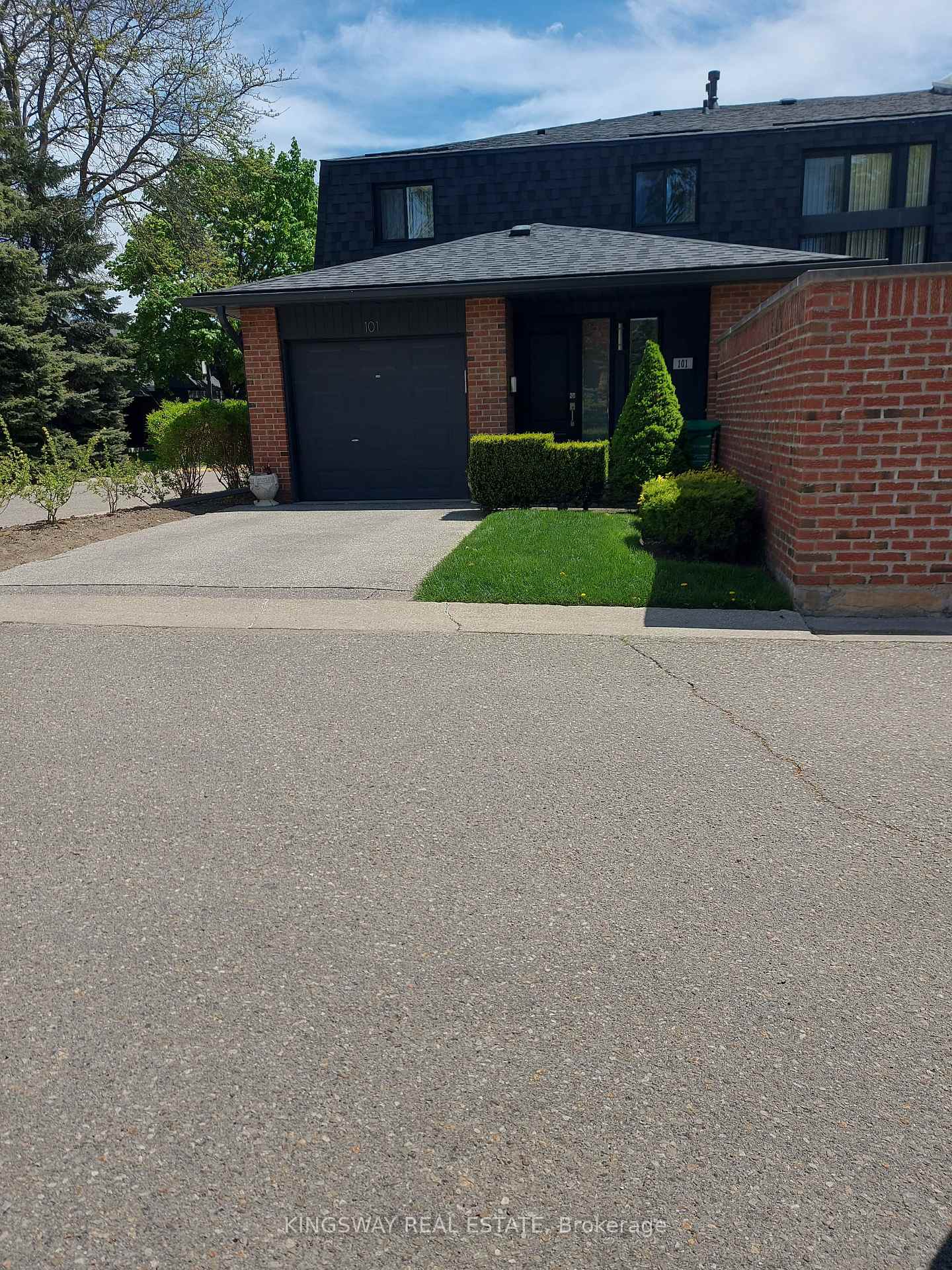 20-mineola-road-e-mississauga-ontario-w12553716