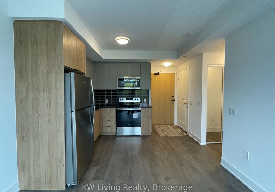 202-burnhamthorpe-road-mississauga-ontario-w12553858