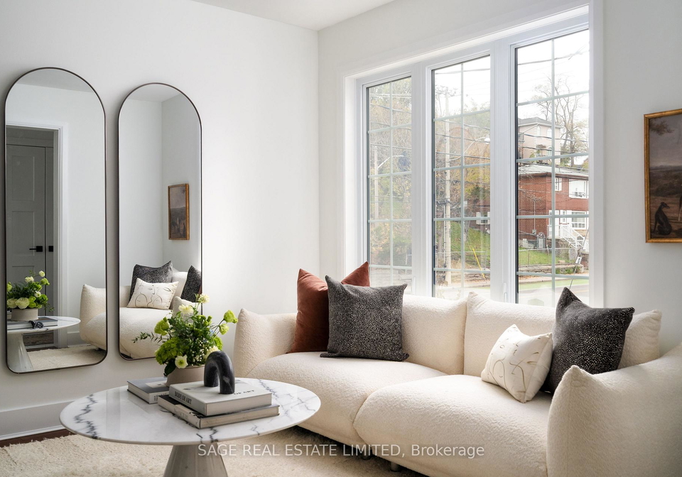 124-lightbourn-avenue-toronto-ontario-w12554674