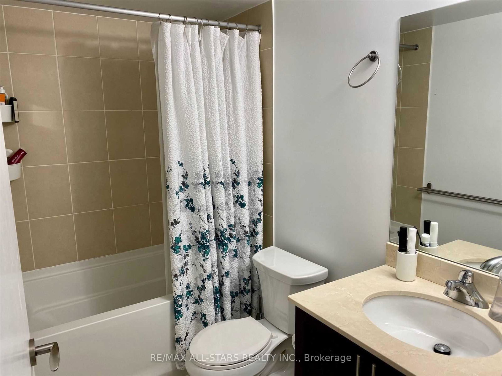 830-lawrence-avenue-w-north-york-ontario-w12554812