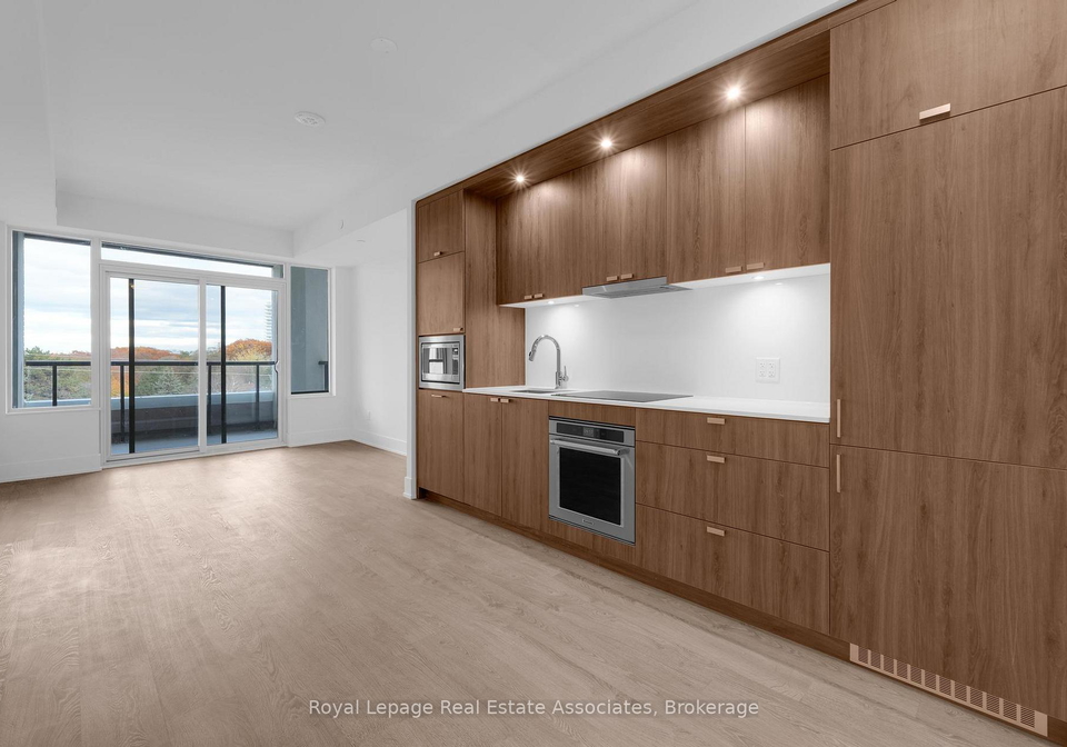 259-the-kingsway-etobicoke-ontario-w12555192