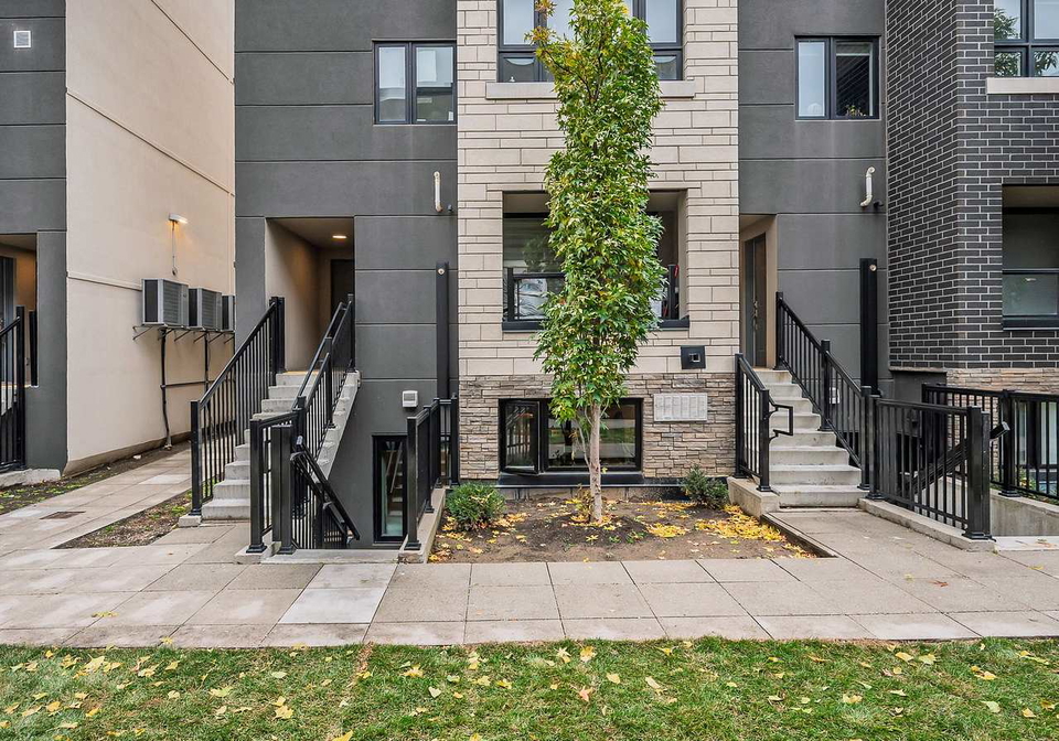 1137-cooke-boulevard-burlington-ontario-w12555220
