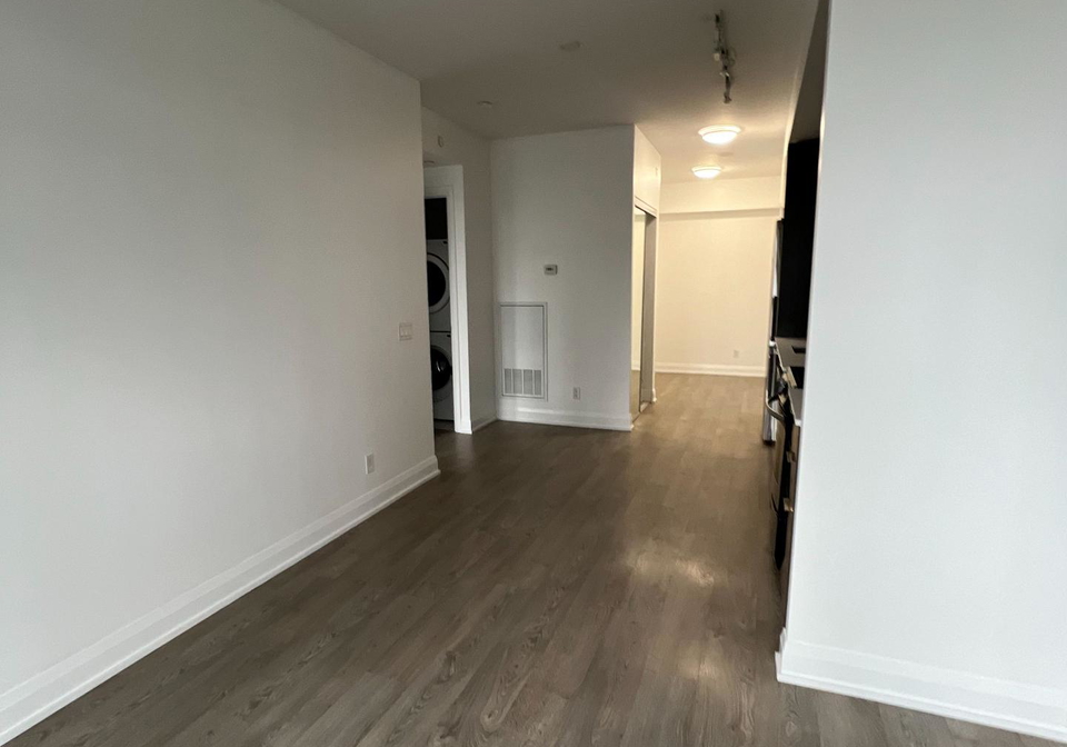 56-annie-craig-drive-etobicoke-ontario-w12555478