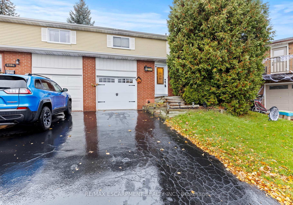 2396-lyford-lane-burlington-ontario-w12555878