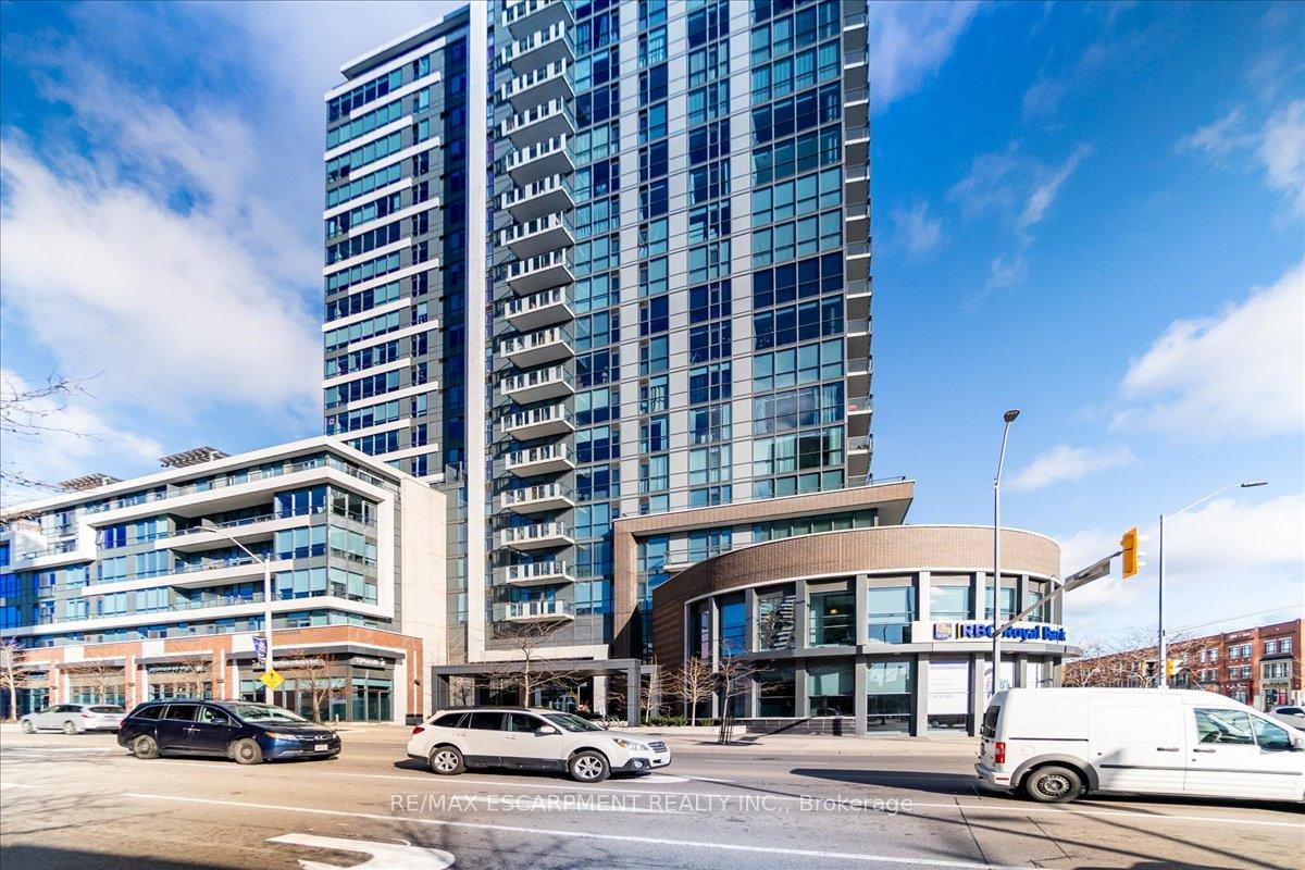 1-hurontario-street-mississauga-ontario-w12555912