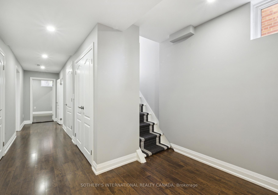 14-laurelwood-crescent-etobicoke-ontario-w12556520
