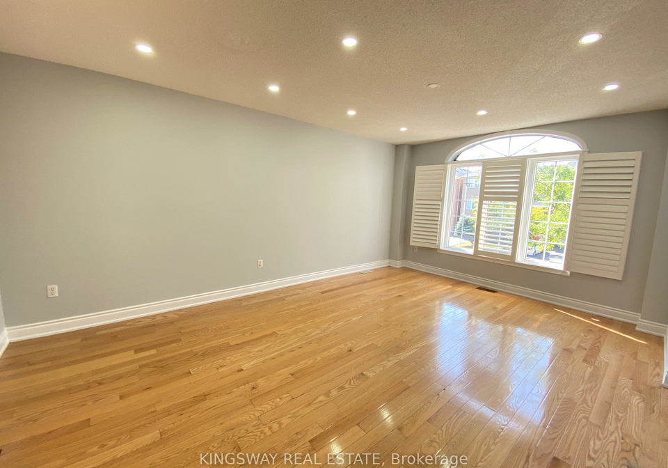 33-caranci-crescent-brampton-ontario-w12556680