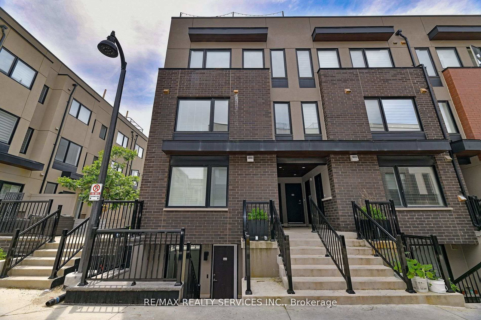 14william-duncan-road-york-ontario-w12556768