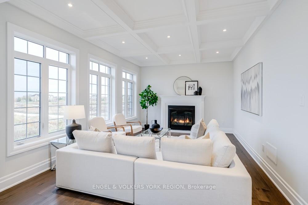 10-keyworth-crescent-brampton-ontario-w12556800