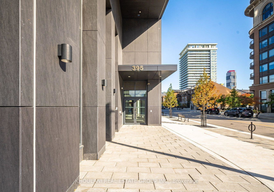 395-square-one-drive-mississauga-ontario-w12556842