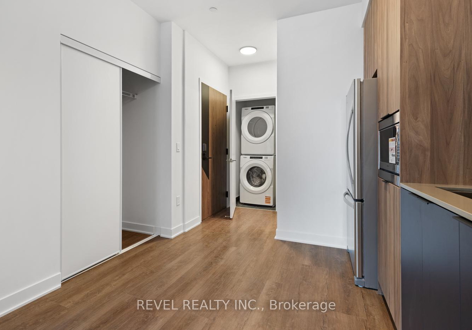 1037-the-queensway-etobicoke-ontario-w12557028