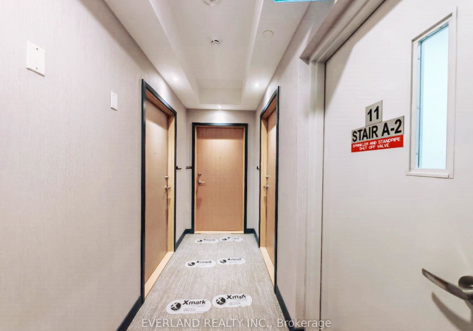 395-square-one-drive-mississauga-ontario-w12557146