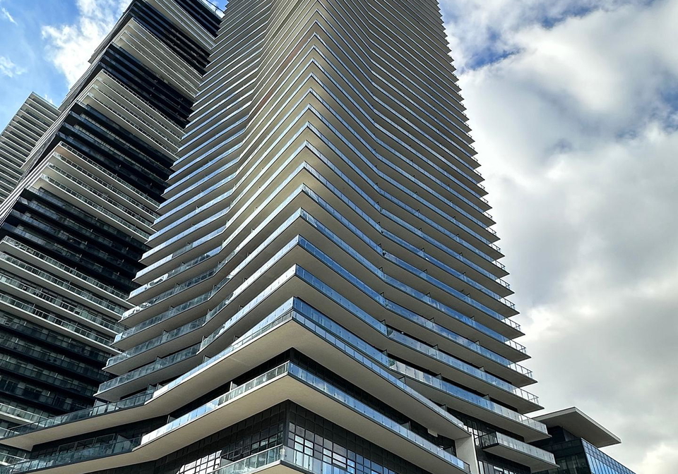 38-annie-craig-drive-etobicoke-ontario-w12557808