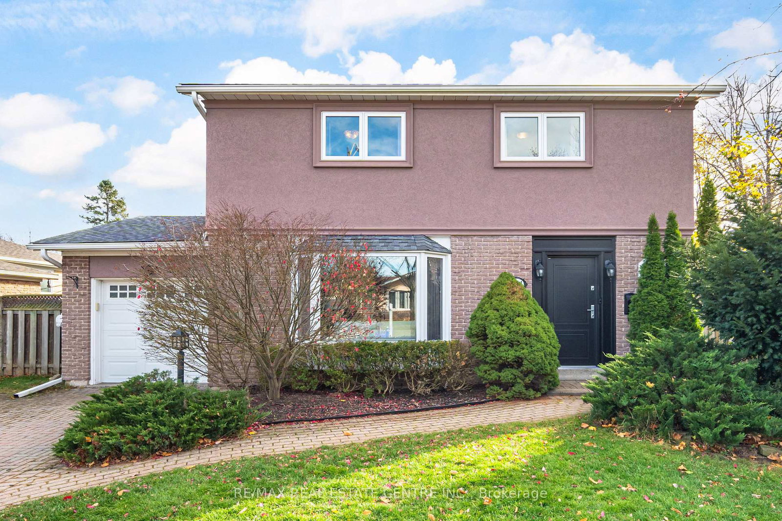 434-withnell-crescent-oakville-ontario-w12558122