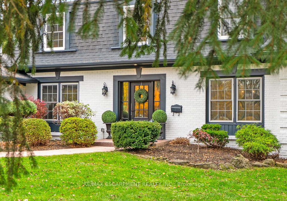 149-fruitland-avenue-burlington-ontario-w12558310