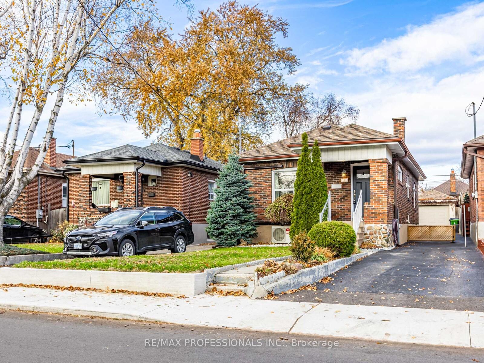 124-foxwell-street-toronto-ontario-w12558340