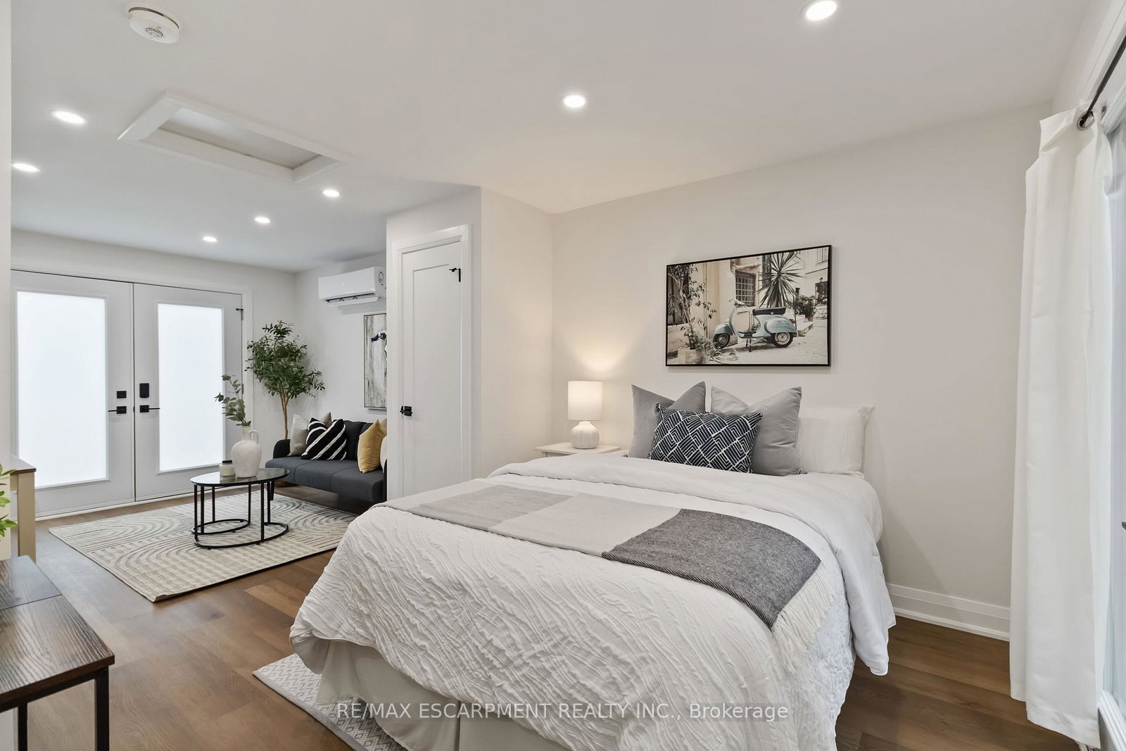 133majestic-drive-burlington-ontario-w12558500