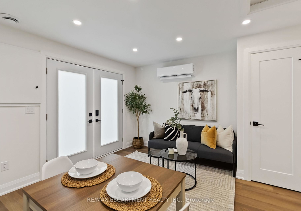 133majestic-drive-burlington-ontario-w12558500