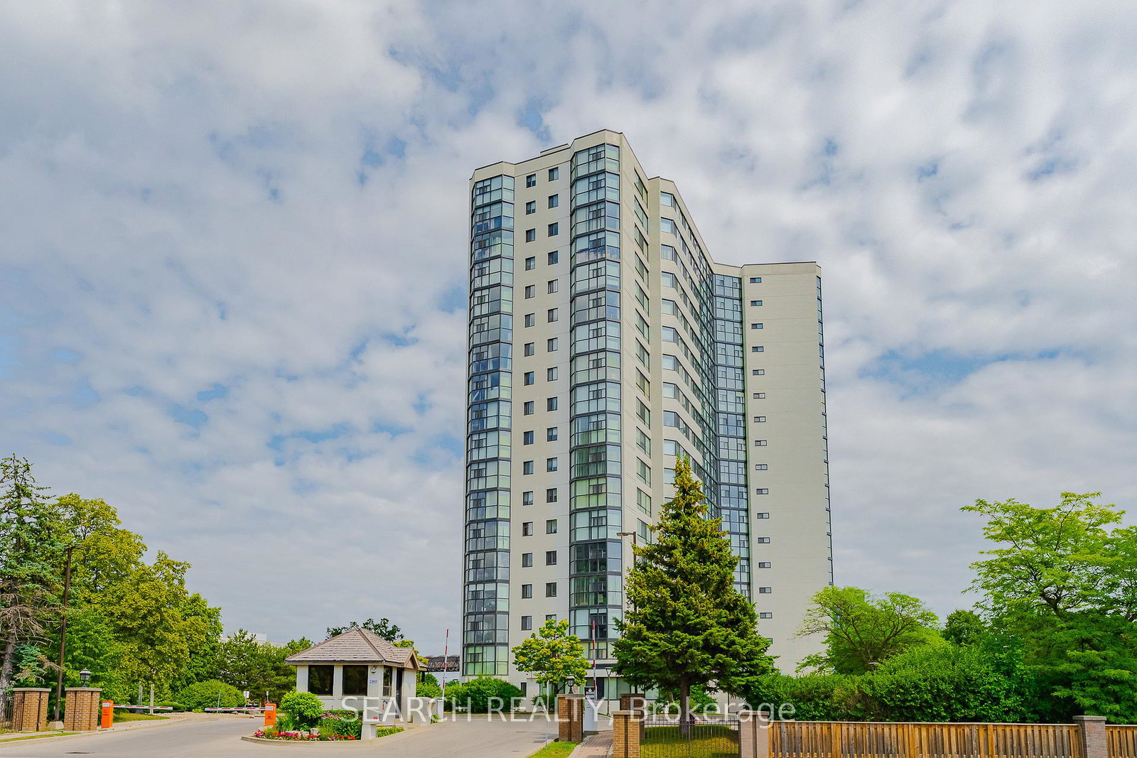 1360-rathburn-road-e-mississauga-ontario-w12558846