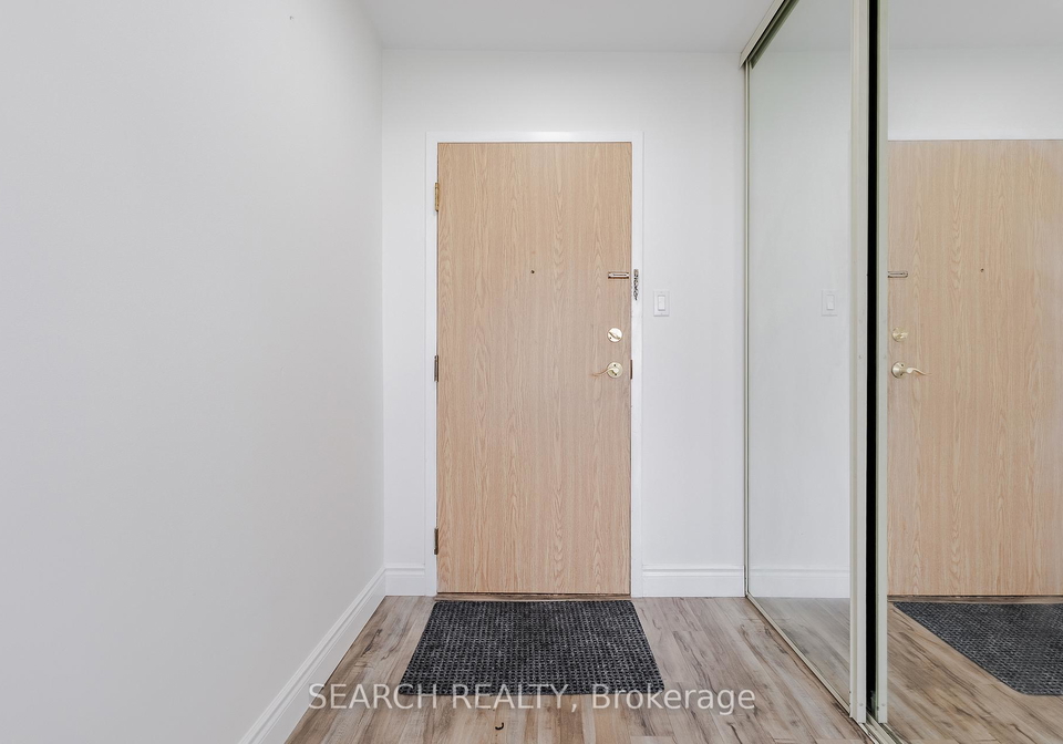 1360-rathburn-road-e-mississauga-ontario-w12558846