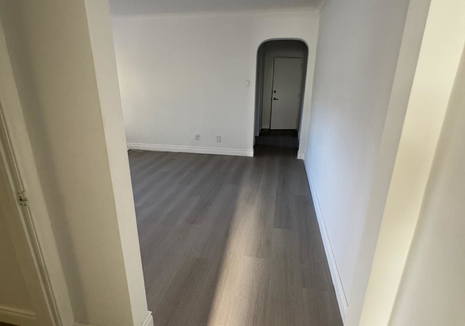 55a-long-branch-avenue-w-etobicoke-ontario-w12558854