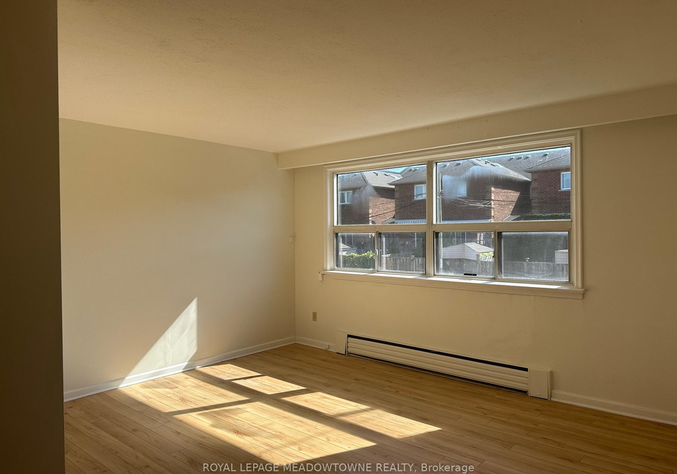 14-vanevery-street-etobicoke-ontario-w12559186