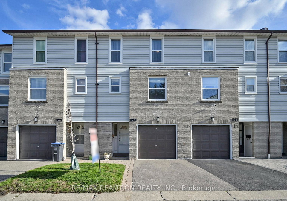 2440-bromsgrove-road-mississauga-ontario-w12559344