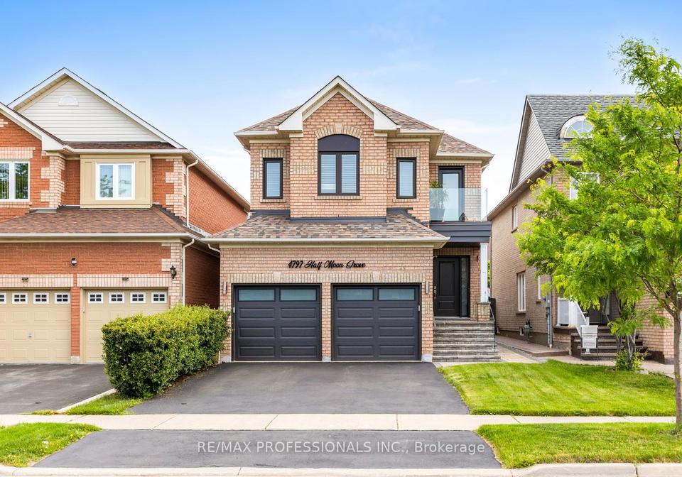 4797-half-moon-grove-mississauga-ontario-w12560094
