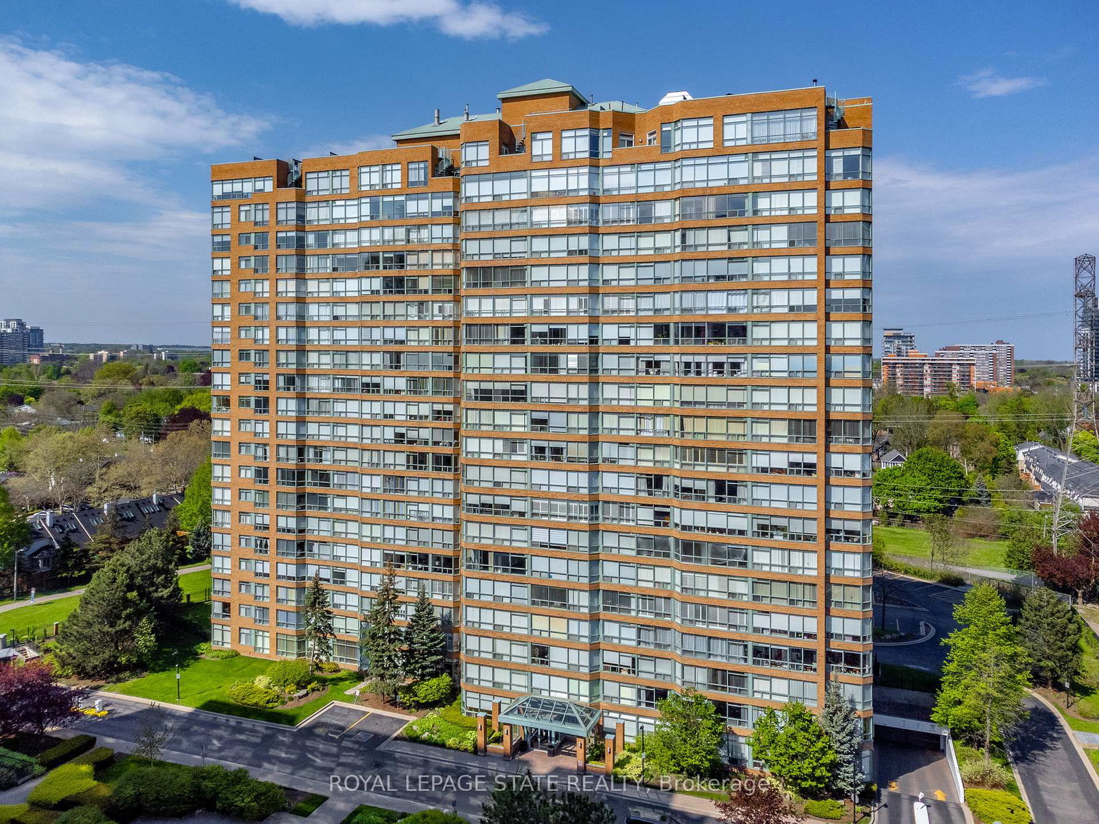 1276-maple-crossing-boulevard-burlington-ontario-w12560362