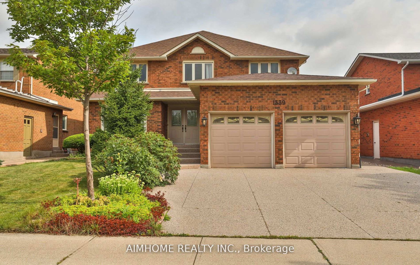 1339-windrush-drive-oakville-ontario-w12561032