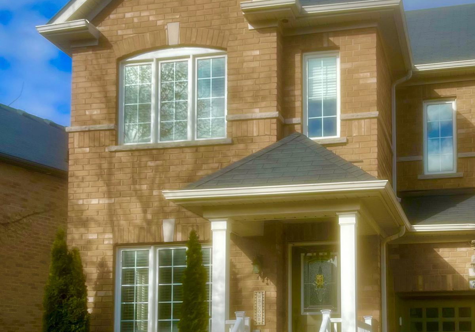 20-wynview-street-brampton-ontario-w12561054