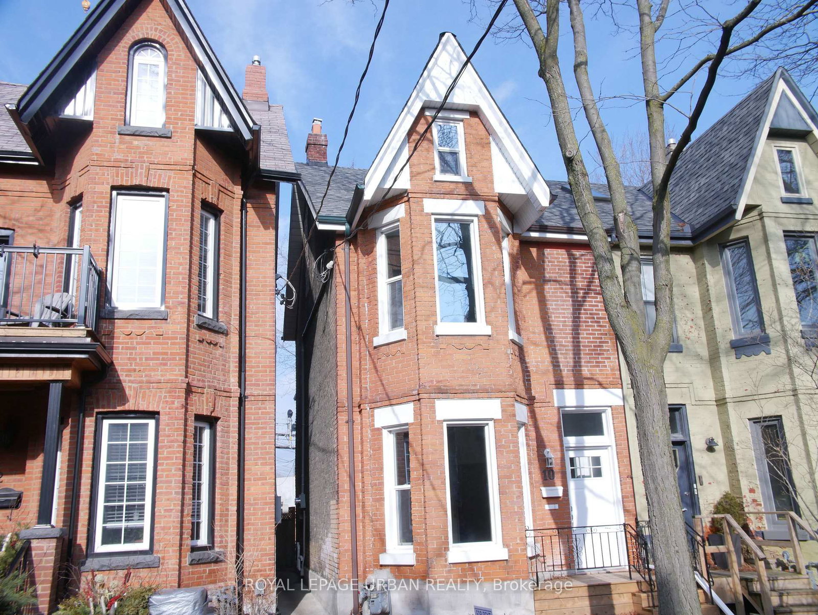 10-earnbridge-street-toronto-ontario-w12561242