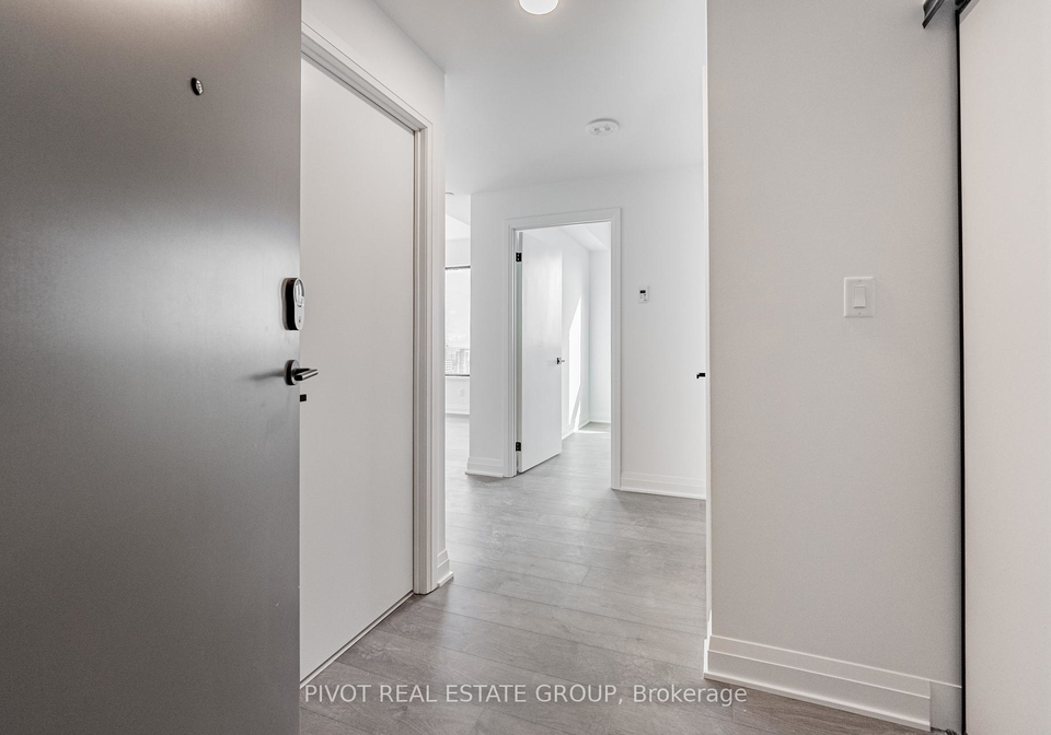 4015-the-exchange-mississauga-ontario-w12561466